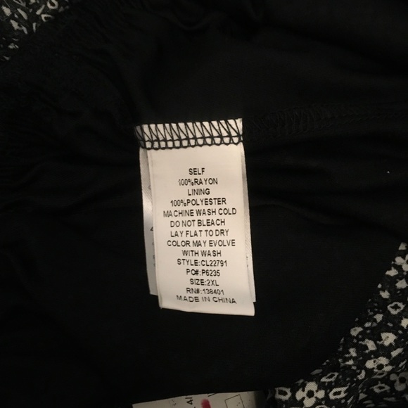 NWT L Love Black Smocked Romper/Jumper sz 2XL - Picture 4 of 5